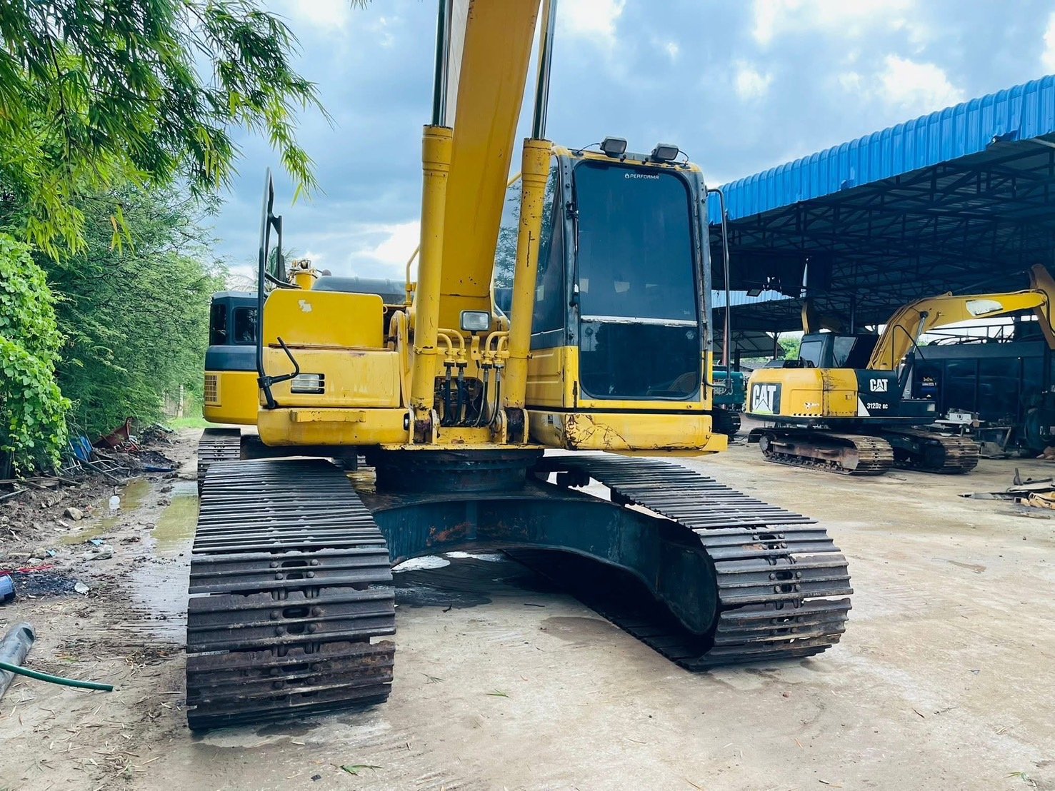 PC200-8LC บุมยาว 16 เมตร สวยเดิมๆเครื่องดี ปั้มแห้ง ระบบไวเร็วแรง PC200-8LC บุมยาว 16 เมตร สวยเดิมๆเครื่องดี ปั้มแห้ง ระบบไวเร็วแรง