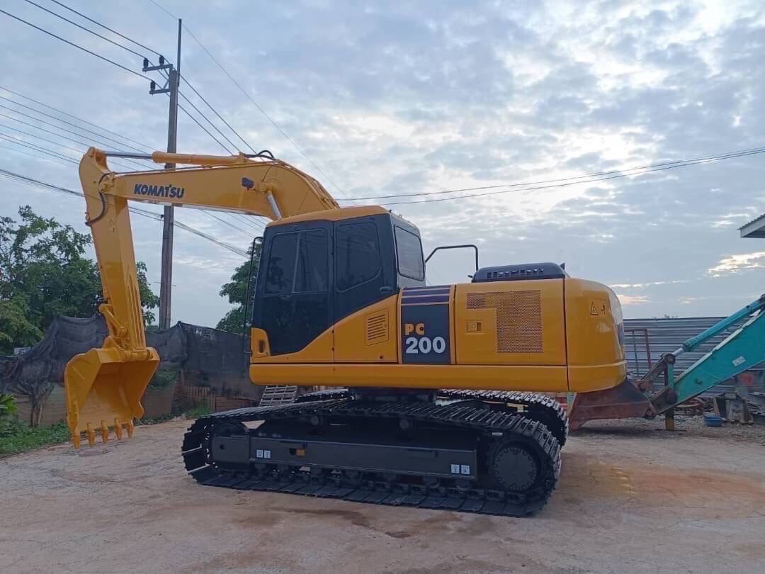 ขายด่วน
KOMATSU PC200-7
Serial 8 หมื่นไมล์ หมื่น ชม. ขายด่วน
KOMATSU PC200-7
Serial 8 หมื่นไมล์ หมื่น ชม.