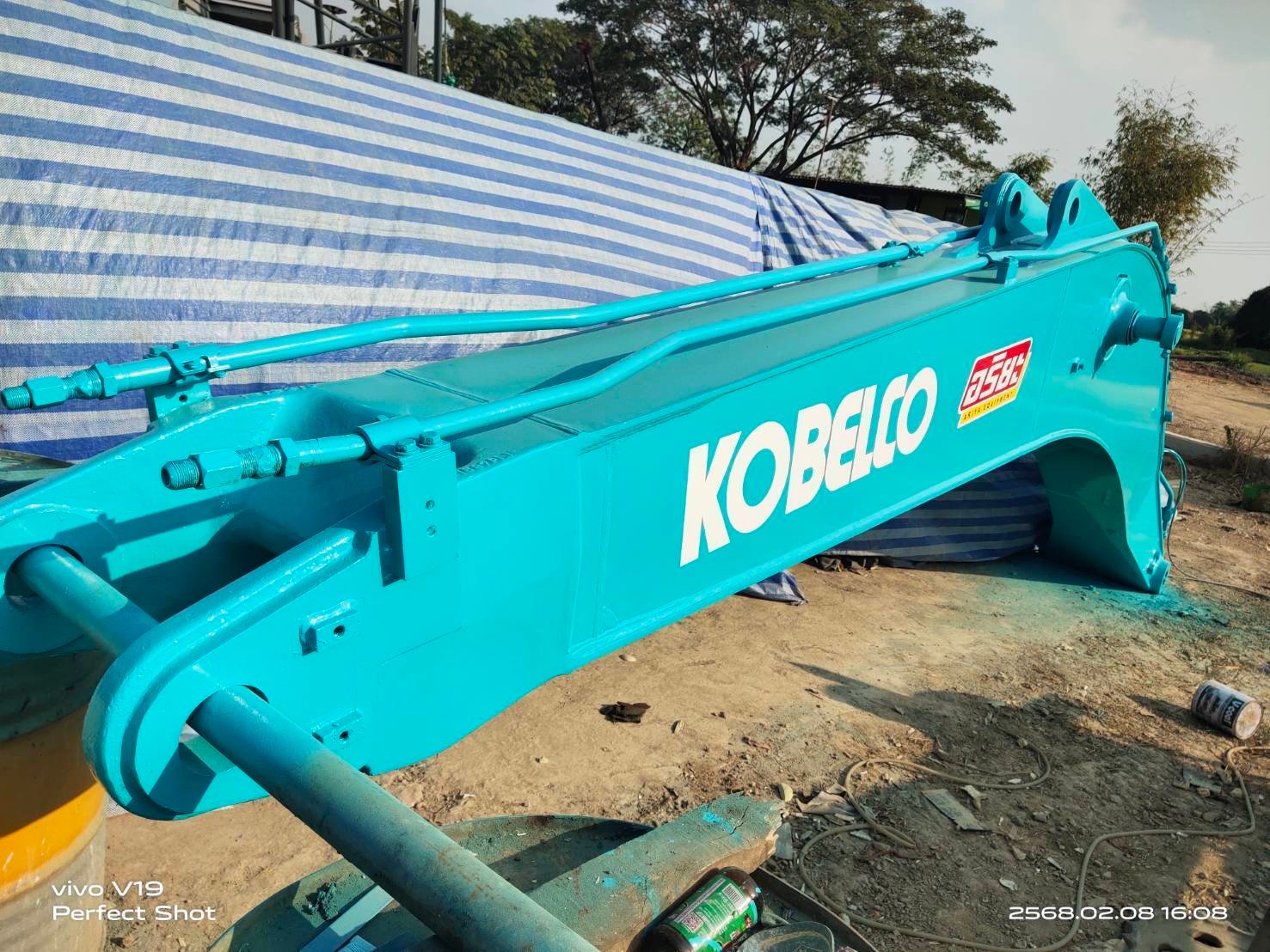 ขายบูมอาร์ม KOBELCO YN12 มาคเอส ทำสีสวยๆ พร้อมยกใส่ได้เลย