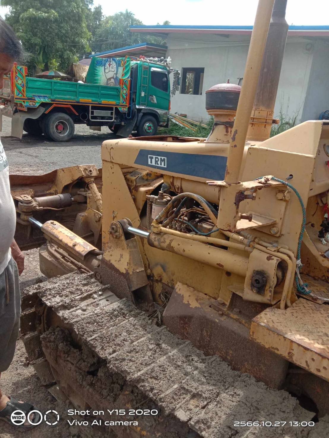 ขายด่วน แทรกเตอร์ komatsu d20a รุ่น 5 ขายด่วน แทรกเตอร์ komatsu d20a รุ่น 5