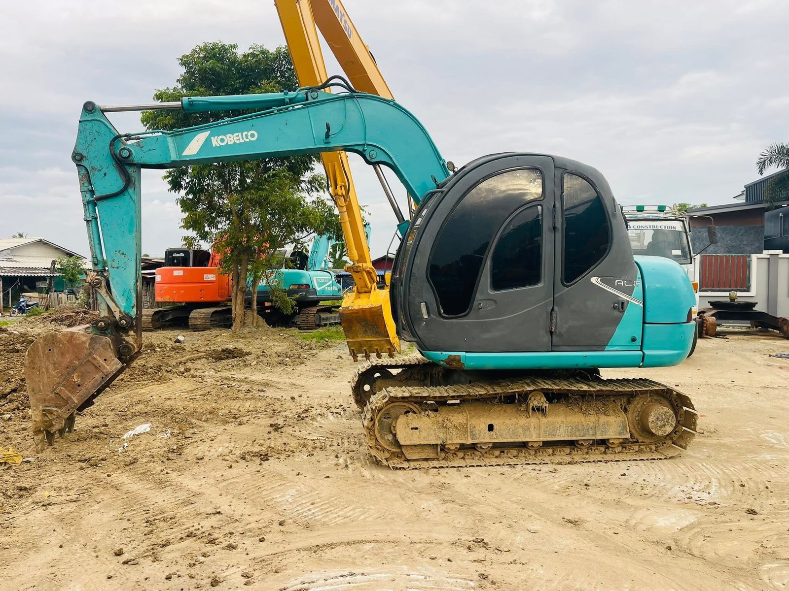SK 60-5 ไฟฟ้าครบ ระบบดีมาก เครื่องดี