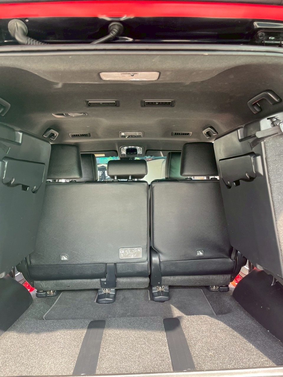 2021 TOYOTA FORTUNER 2.8 LEGENDER BLACK TOP 4WD AT 2021 2021 TOYOTA FORTUNER 2.8 LEGENDER BLACK TOP 4WD AT 2021
