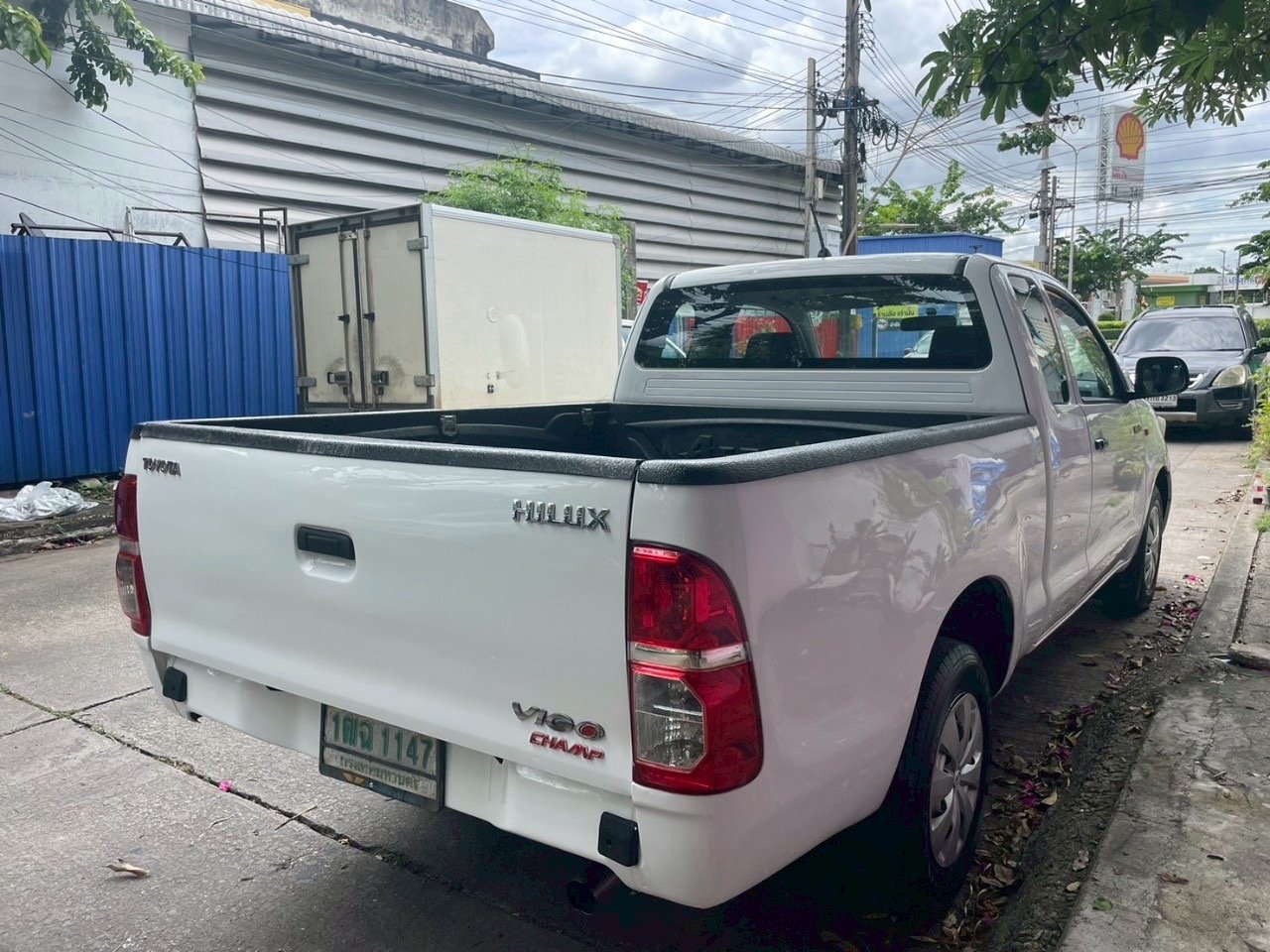 2014 Toyota Vigo 2.5 mt ดีเซล ราคา 189,000.- เอกสารครบ มีนบุรี กทม สอบถาม 0853375537 เอ 2014 Toyota Vigo 2.5 mt ดีเซล ราคา 189,000.- เอกสารครบ มีนบุรี กทม สอบถาม 0853375537 เอ