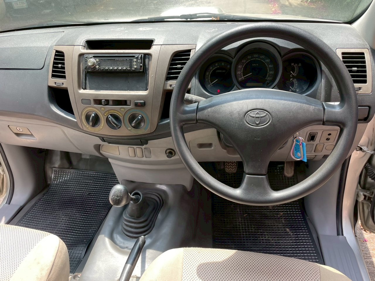 2006 Toyota Vigo 3.0 mt ตอนเดียว 2006 Toyota Vigo 3.0 mt ตอนเดียว