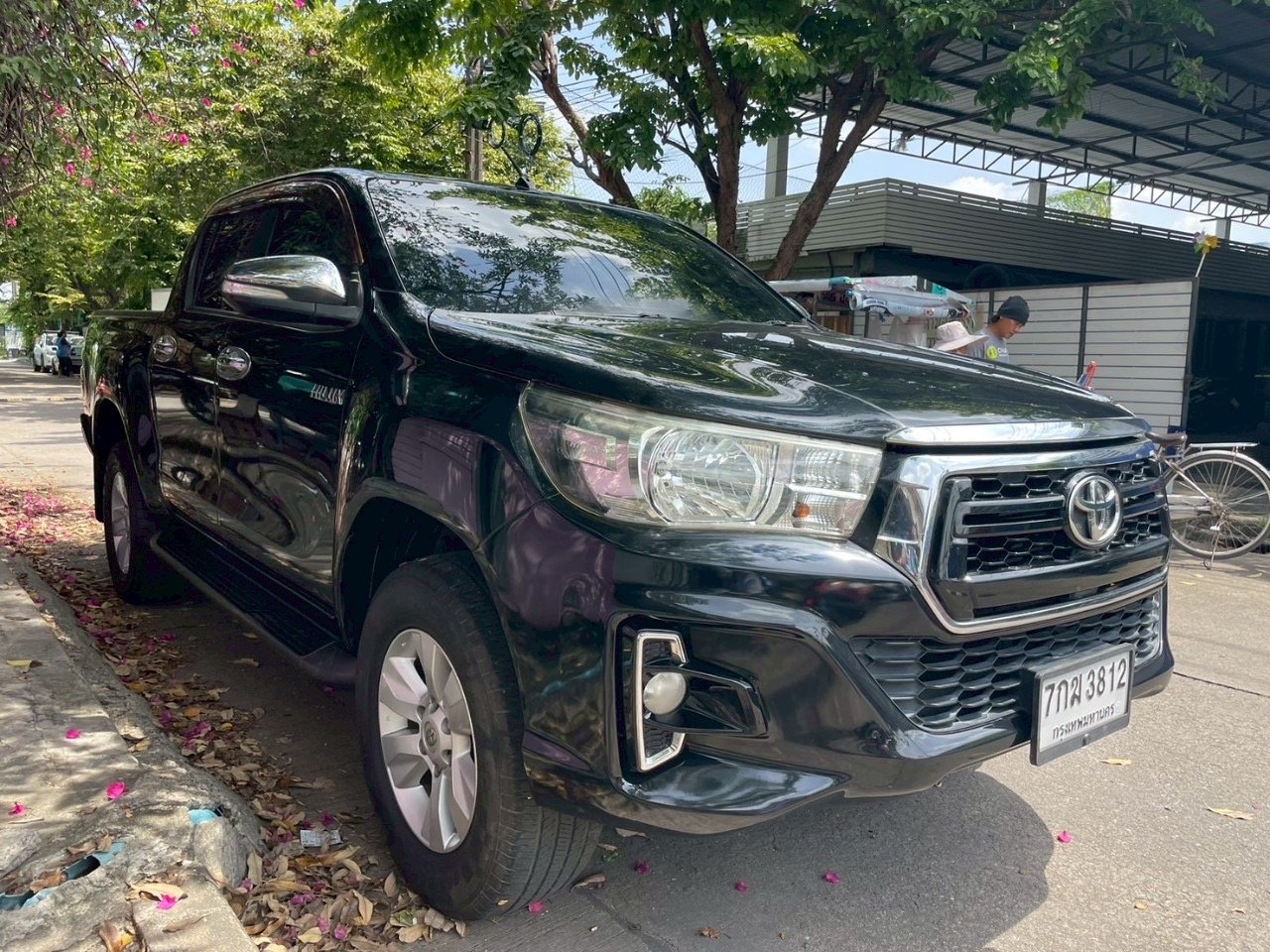 2018 Toyota revo 2.4e mt 4ประตู ยกสูง ราคา 377,000.- เอกสารครบ มีนบุรี กทม 0853375537 2018 Toyota revo 2.4e mt 4ประตู ยกสูง ราคา 377,000.- เอกสารครบ มีนบุรี กทม 0853375537