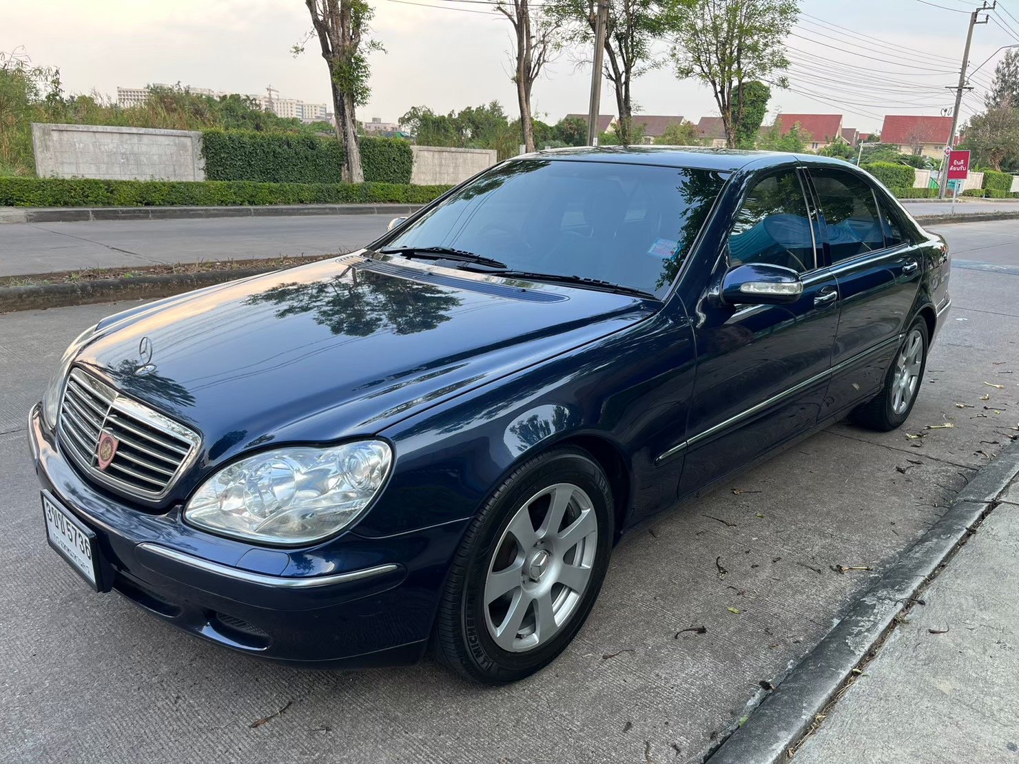 2001 Benz S320 3.2 AT ขาย 188,000.- เอกสารครบ ประตูดูด ภายในสวย สอบถาม 0853375537 เอ