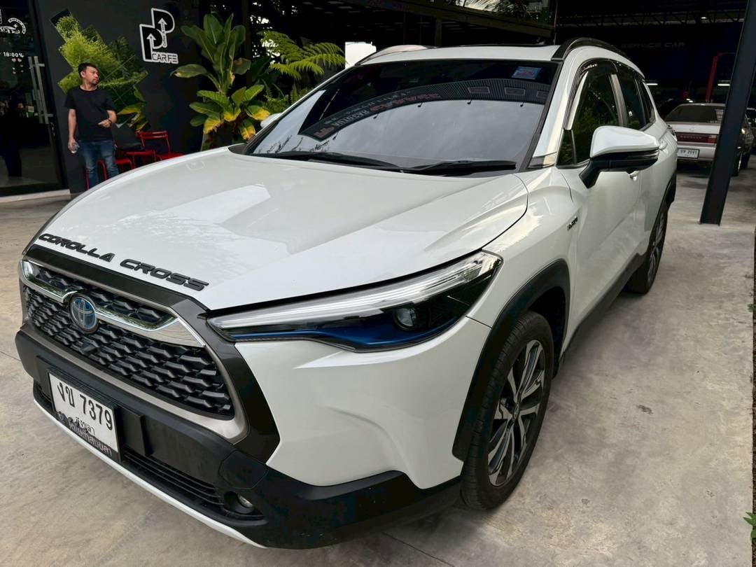 TOYOTA COROLLA CROSS 1.8 HYBRID PREMIUM SAFETY TOP