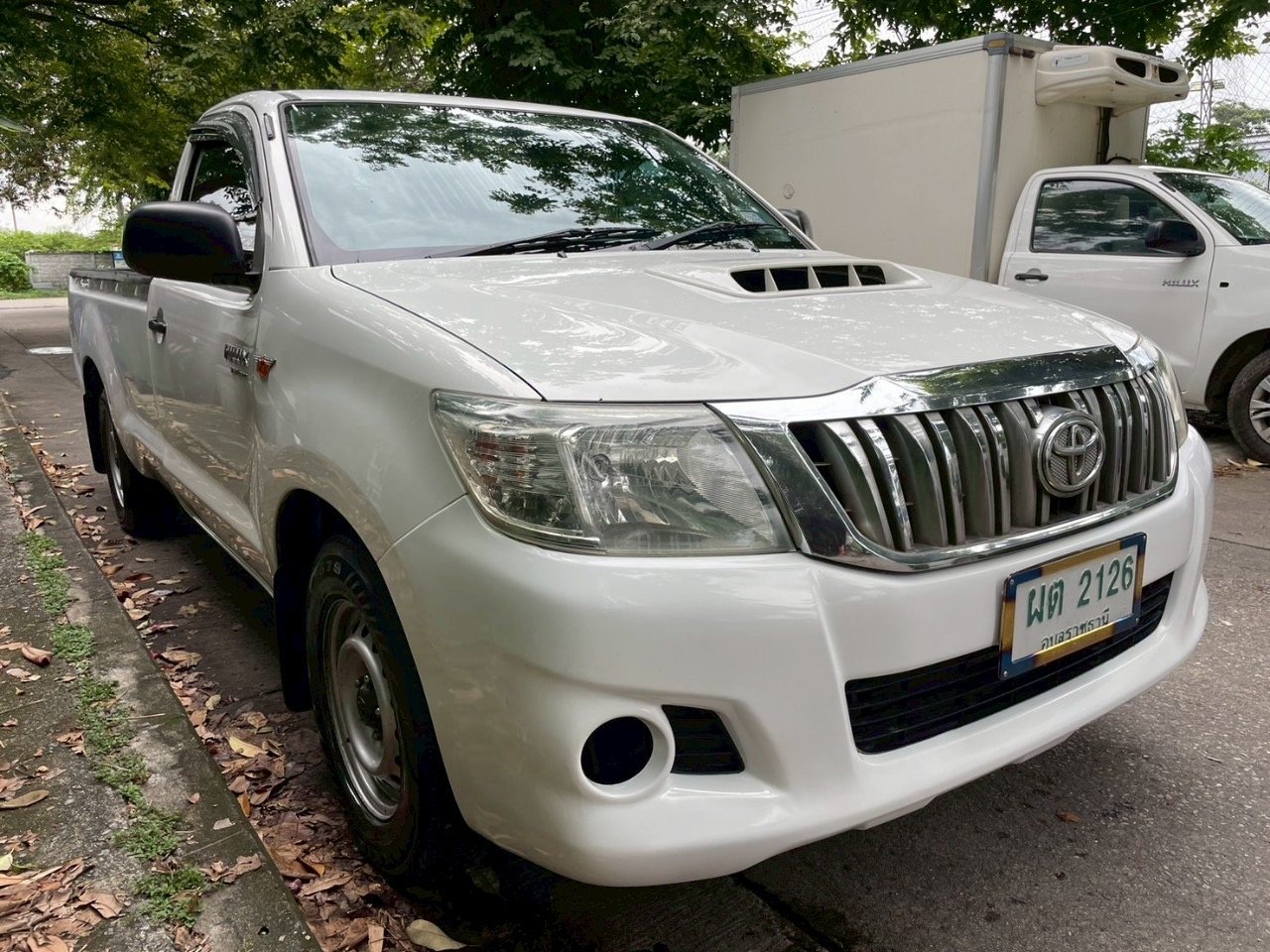 2015 Toyota Vigo 2.5 vnturbo. mt ขาย 199,000.- เอกสารครบ สอบถาม 0853375537