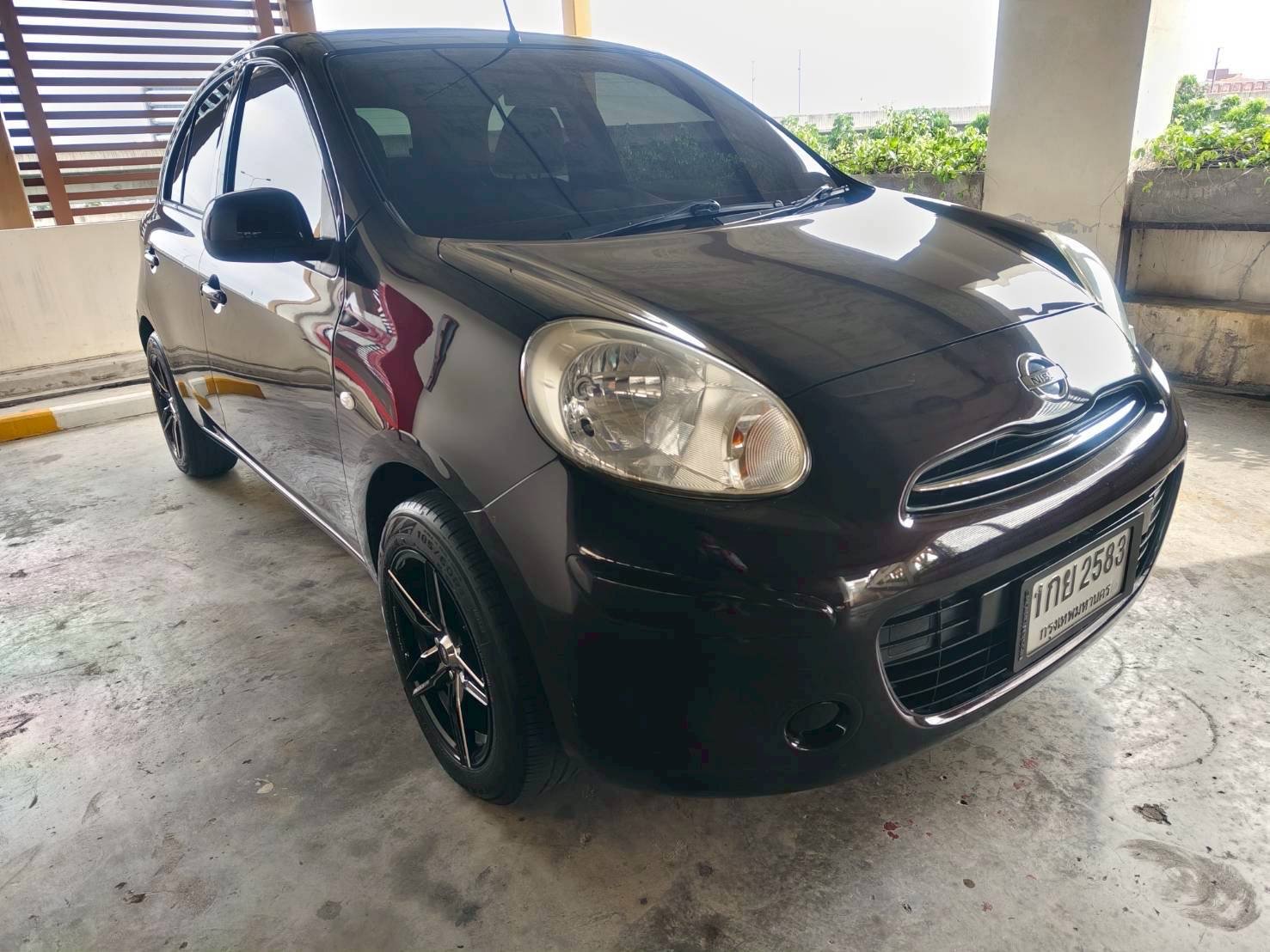 2013 Nissan march 1.2 EL ปี 2013