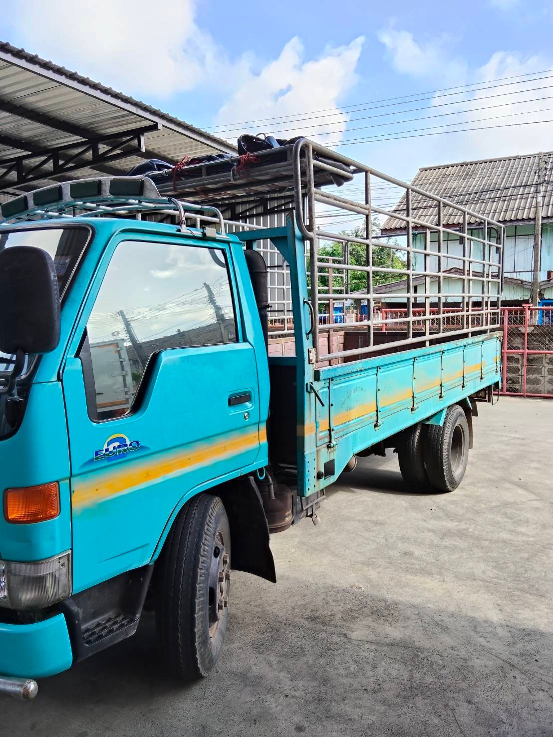 Hino FA142แรง ปี44 ยาว 4.2เมตร ไมล์แท้ วิ่งน้อย สภาพสวย Hino FA142แรง ปี44 ยาว 4.2เมตร ไมล์แท้ วิ่งน้อย สภาพสวย
