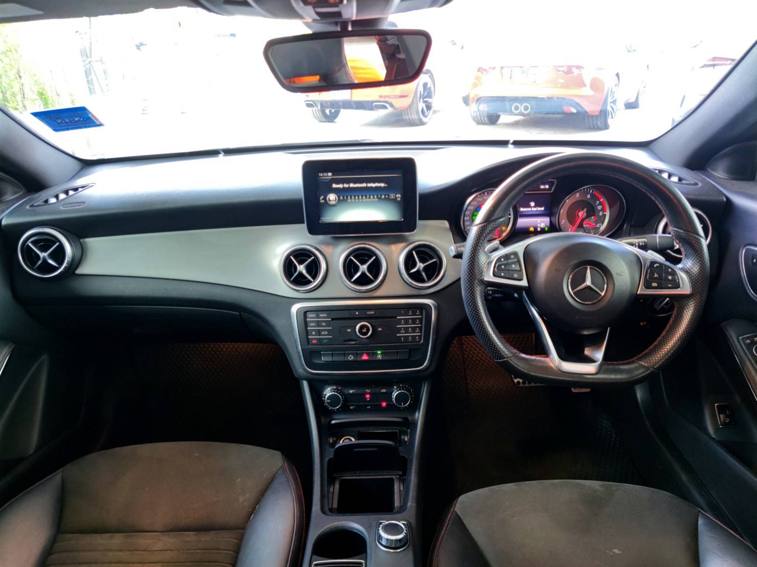 Mercedes Benz CLA 250 AMG Dynamic 2015 Mercedes Benz CLA 250 AMG Dynamic 2015
