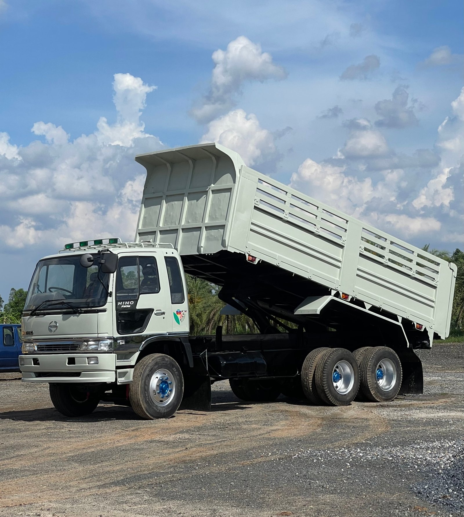 HINO FM3M