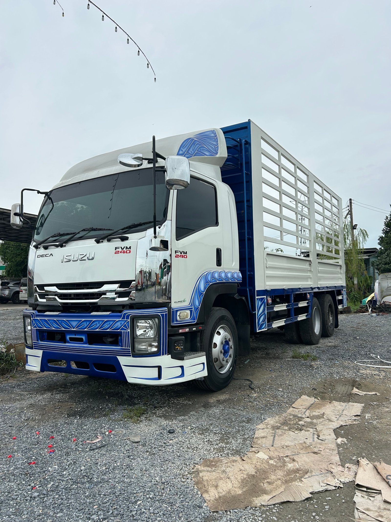 10ISUZUรุ่นFVM240