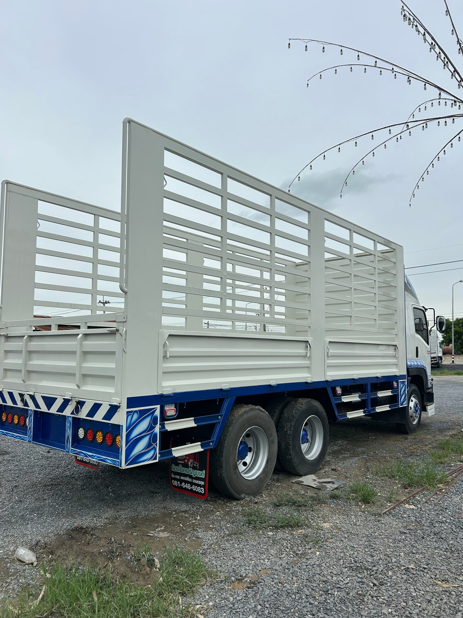 10ISUZUรุ่นFVM240