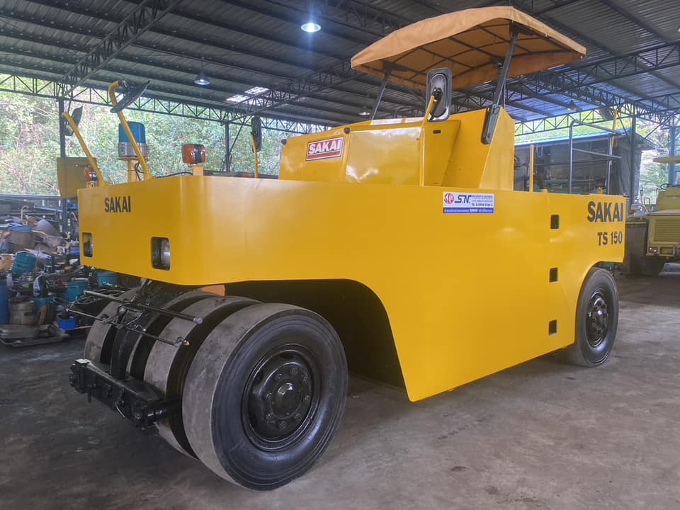 SAKAI TS150 รถบดล้อยาง 9 ล้อ เก่านอก