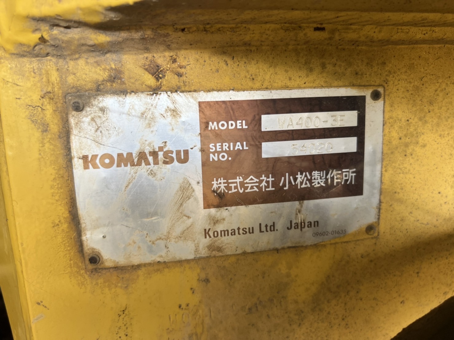 ขาย 895,000 รถตัดล้อยาง KOMATSU WA 400-3E เครื่องดี เกียร์แรง เอวแน่น ยางดี เอกสารพร้อม 
สนใจติดต่อ 
090-772-3710
090-772-3708