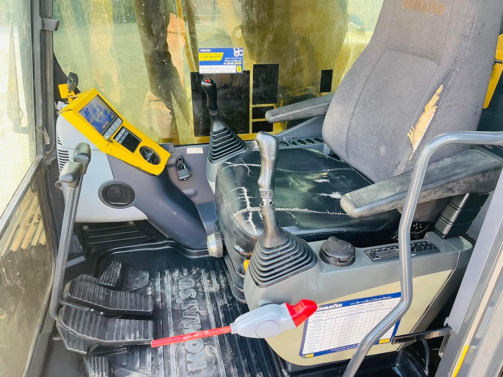 ขาย 1,390,000 KOMATSU pc 200-8 mo จอเหลือง กล้องหลัง เล่มทะเบียน ไฟฟ้าครบ เครื่องดี ปั้มแรง เอวแน่น ช่วงล่างเต็ม แอร์เย็น รถสวยพร้อมใช้ เล่มทะเบียนพร้อมโอน 
สด ผ่อน ไฟแนนซ์ ดาวน์น้อย ปรึกษาเรา
090-772-3710
090-772-3708