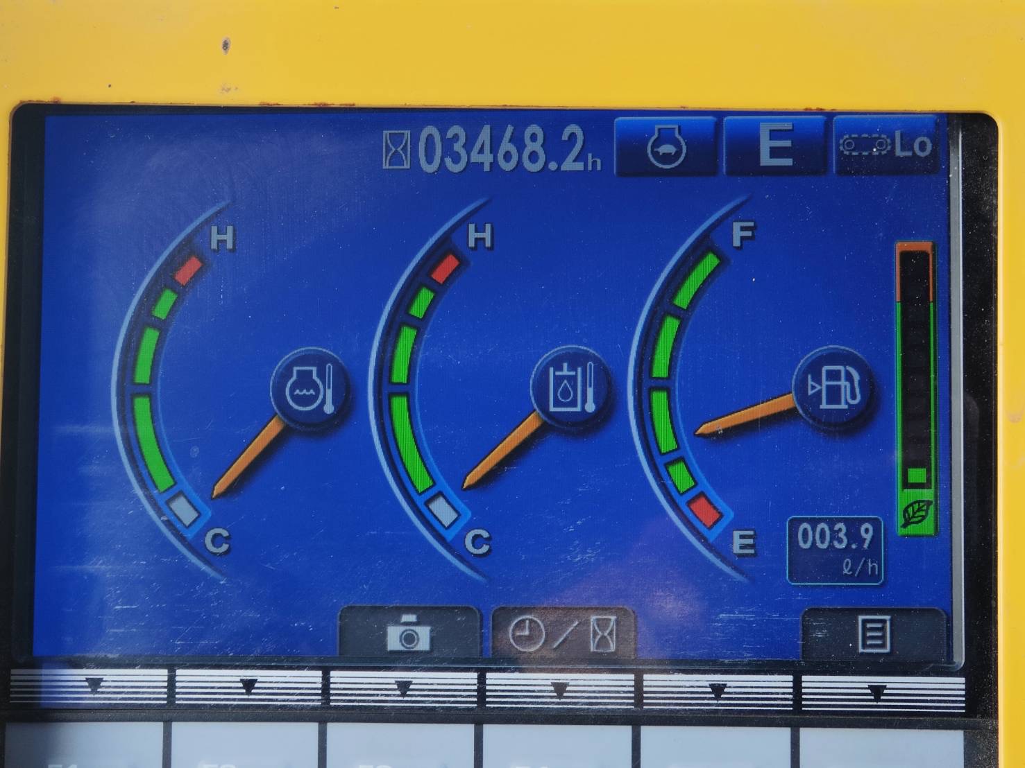ขาย 2,350,000 KOMATSU 200-8 MO ทำงาน 3,400 ชม. กล้องหลัง ตัวสุดท้ายจะเป็นรุ่น 10 สภาพเหมือนใหม่ 
สนใจติดต่อได้ครับ
090-772-3710
090-772-3708