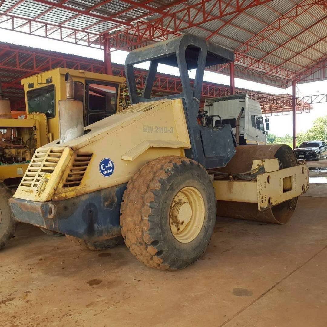 ขาย 490,000 รถบด BOMAG BW211D-3 เล่มทะเบียน ขาย 490,000 รถบด BOMAG BW211D-3 เล่มทะเบียน