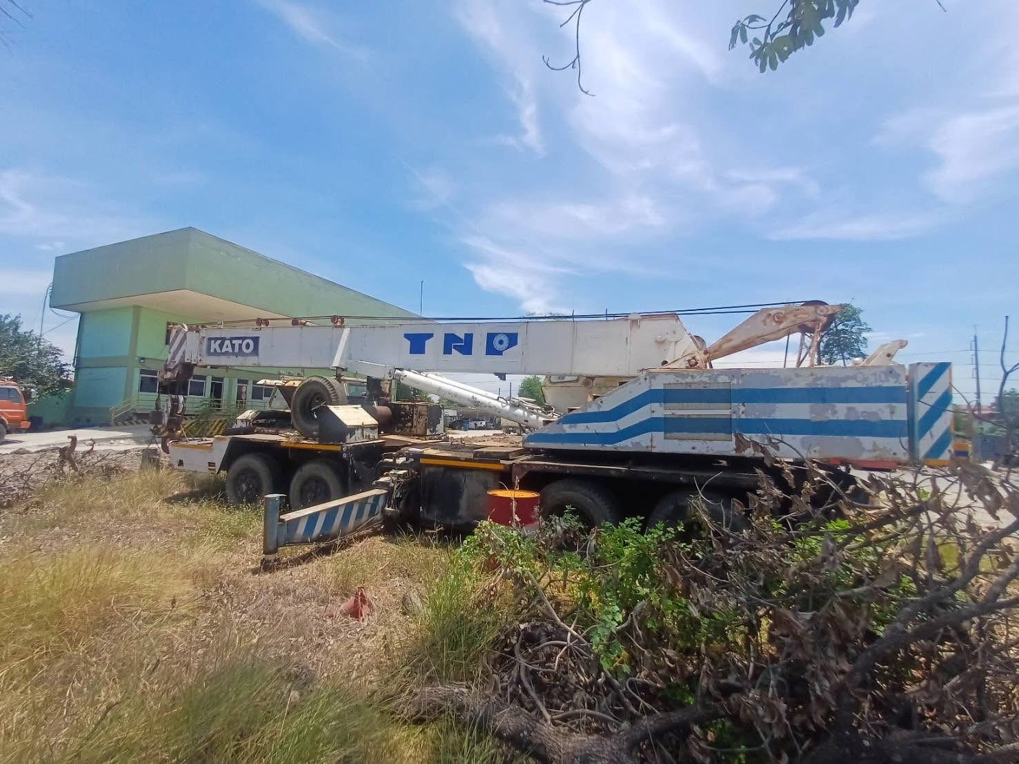 แยกอะไหล่ รถเครน 12 ล้อ KATO K401 35 ตัน แยกอะไหล่ รถเครน 12 ล้อ KATO K401 35 ตัน