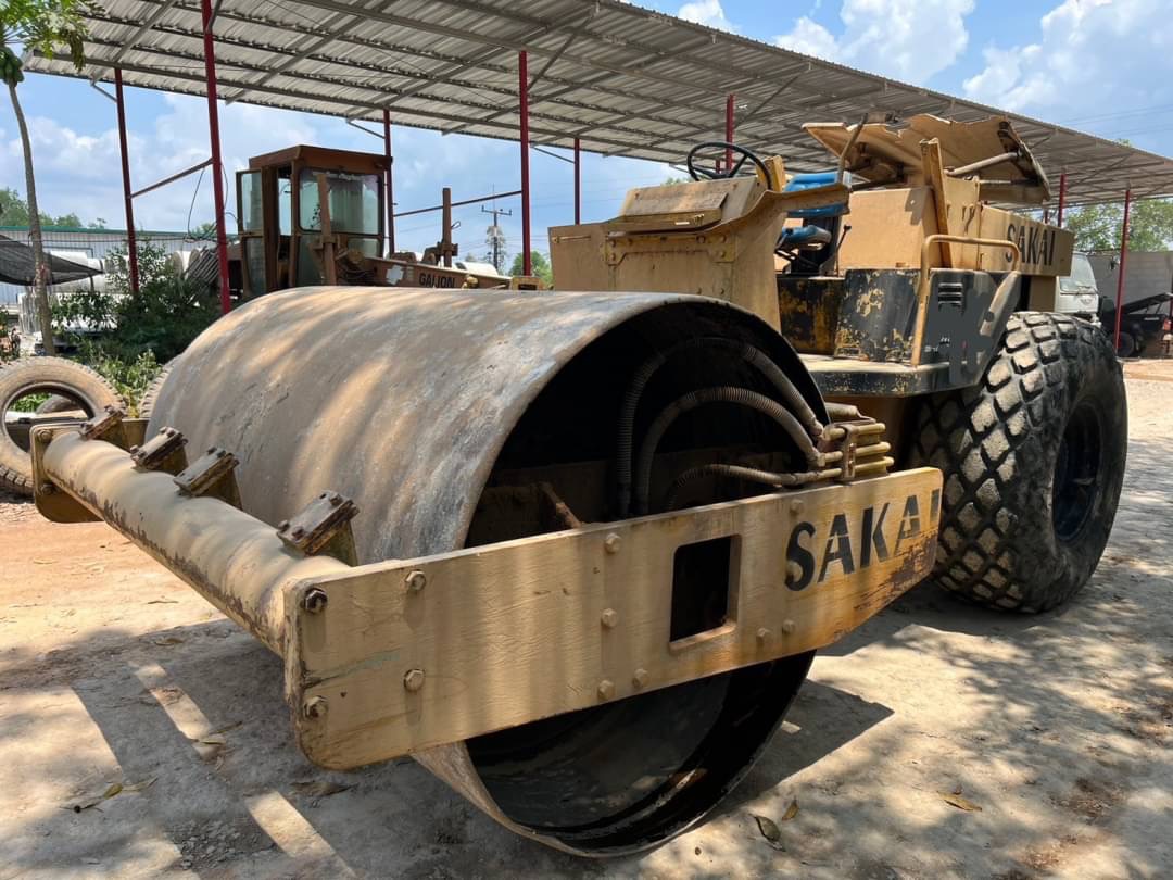 ขาย 550,000 รถบดสั่นสะเทือน SAKAI SV 91 D 2 เพลา เอกสารเล่มทะเบียน เครื่องดี ปั้มสั่นแรง เอวแน่น ยางดี รถพร้อมใช้งาน เล่มทะเบียนพร้อมโอน
สนใจติดต่อได้ครับ
090-772-3710
090-772-3708