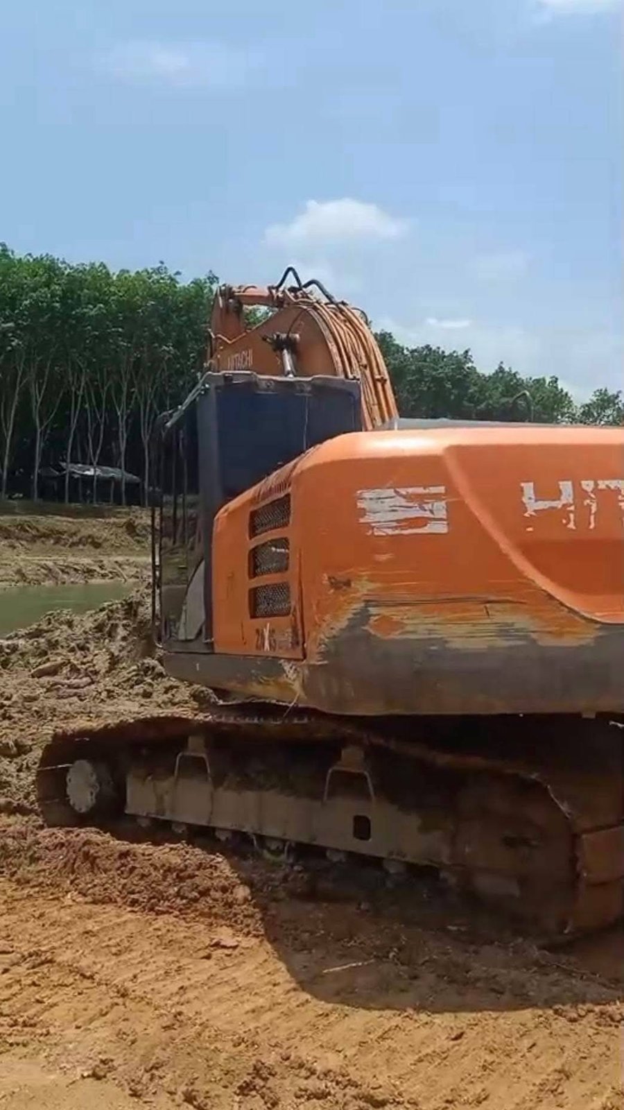 ขาย 790,000 HITACHI ZX 200-5G ไฟฟ้าครบ เครื่องดี ปั้มแรง เอวดี ขาย 790,000 HITACHI ZX 200-5G ไฟฟ้าครบ เครื่องดี ปั้มแรง เอวดี
