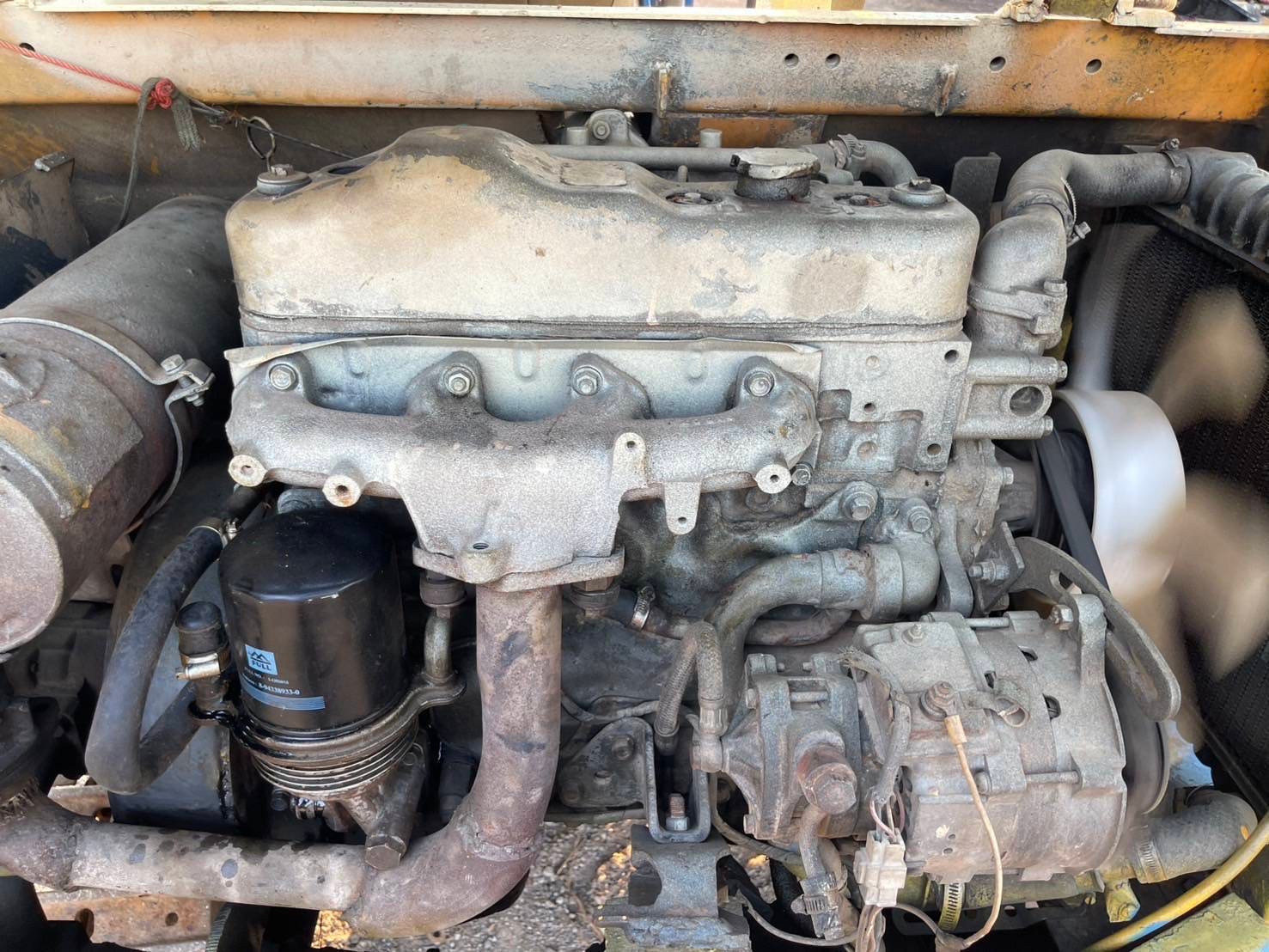ขาย 125,000 KOMATSU pc 20-5 เครื่องดี ปั้มแรง ขาย 125,000 KOMATSU pc 20-5 เครื่องดี ปั้มแรง