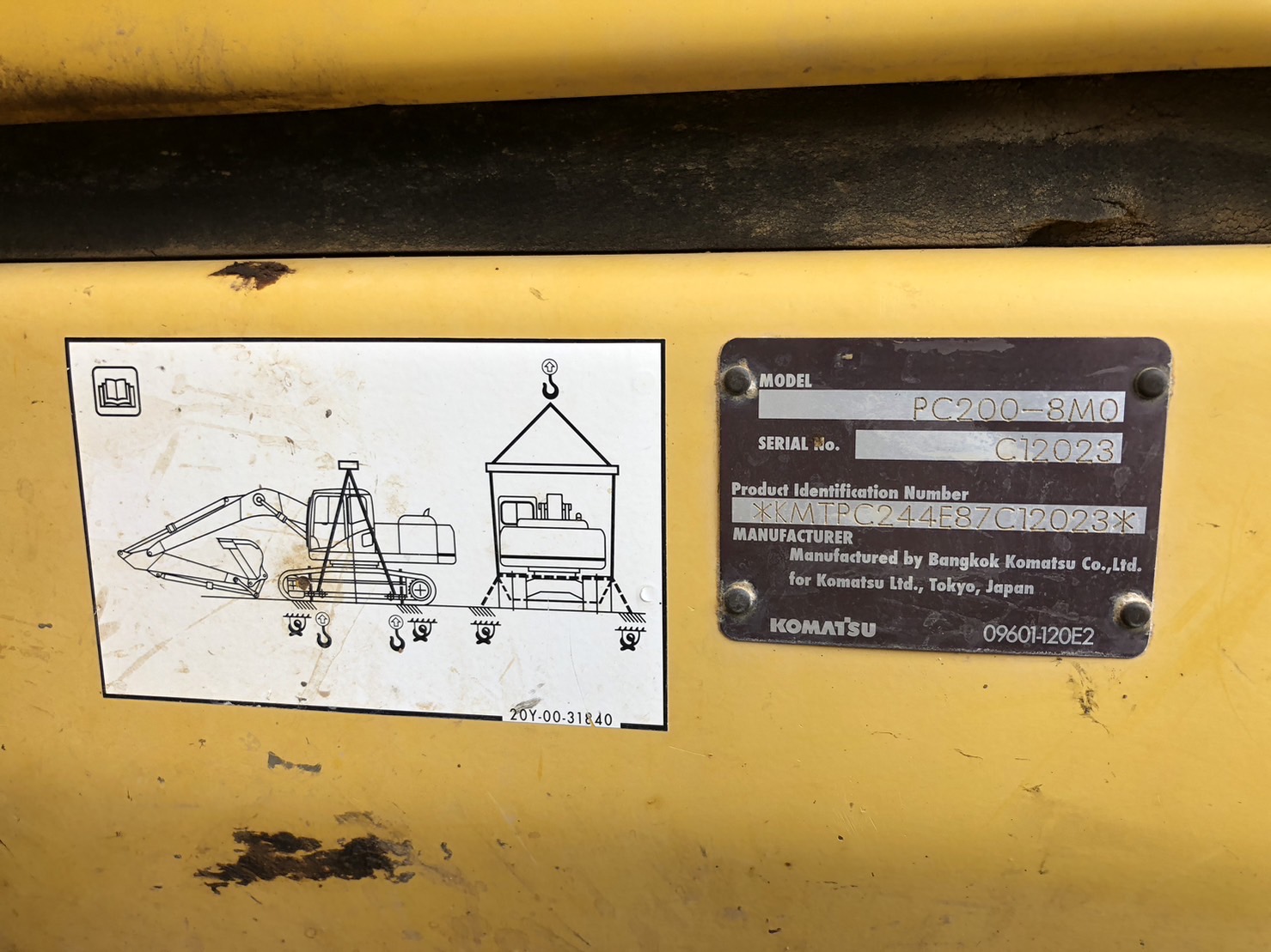 ขาย 1,250,000 KOMATSU pc 200-8 MO เล่มทะเบียน ไฟฟ้าครบ เครื่องดี ปั้มแรง เอวแน่น ช่วงล่างดี รถสวยพร้อมใช้งาน
สนใจติดต่อได้ครับ
090-772-3710
090-772-3708 ขาย 1,250,000 KOMATSU pc 200-8 MO เล่มทะเบียน ไฟฟ้าครบ เครื่องดี ปั้มแรง เอวแน่น ช่วงล่างดี รถสวยพร้อมใช้งาน
สนใจติดต่อได้ครับ
090-772-3710
090-772-3708