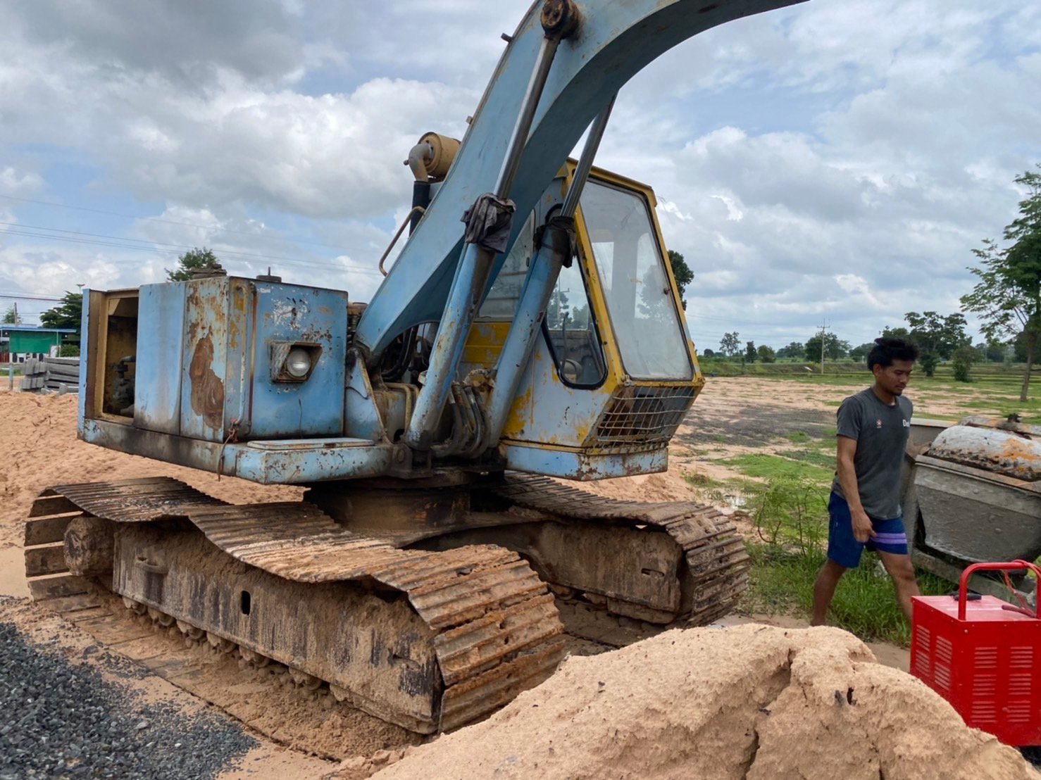 ขาย 235,000 KOMATSU pc 120-2 เครื่องดี ปั้มแรง เอวแน่น ช่วงล่างดี รถพร้อมใช้งาน
สนใจติดต่อได้ครับ
090-772-3710
090-772-3708 ขาย 235,000 KOMATSU pc 120-2 เครื่องดี ปั้มแรง เอวแน่น ช่วงล่างดี รถพร้อมใช้งาน
สนใจติดต่อได้ครับ
090-772-3710
090-772-3708