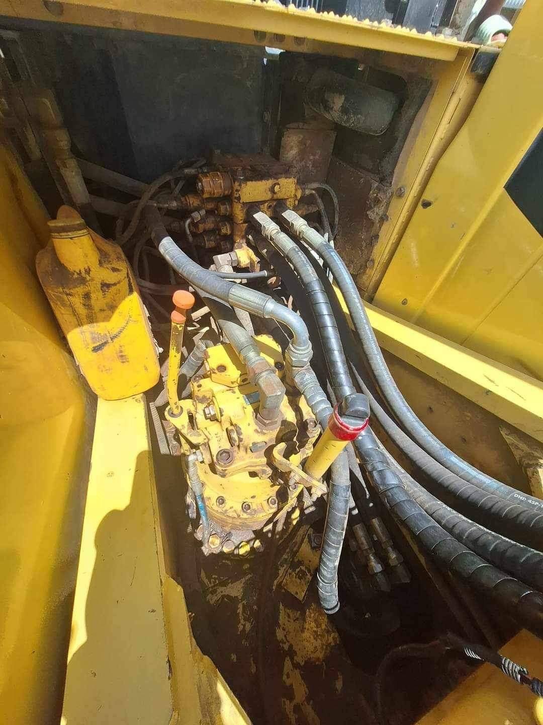 ขาย 895,000 KOMATSU pc 160-8  รถสวยเดิมๆพร้อมใช้งาน