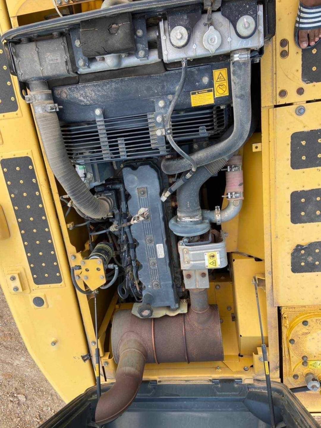 ขาย 1,390,000 KOMATSU pc 200-8 mo จอเหลือง รถสวยเดิมๆพร้อมใช้งาน