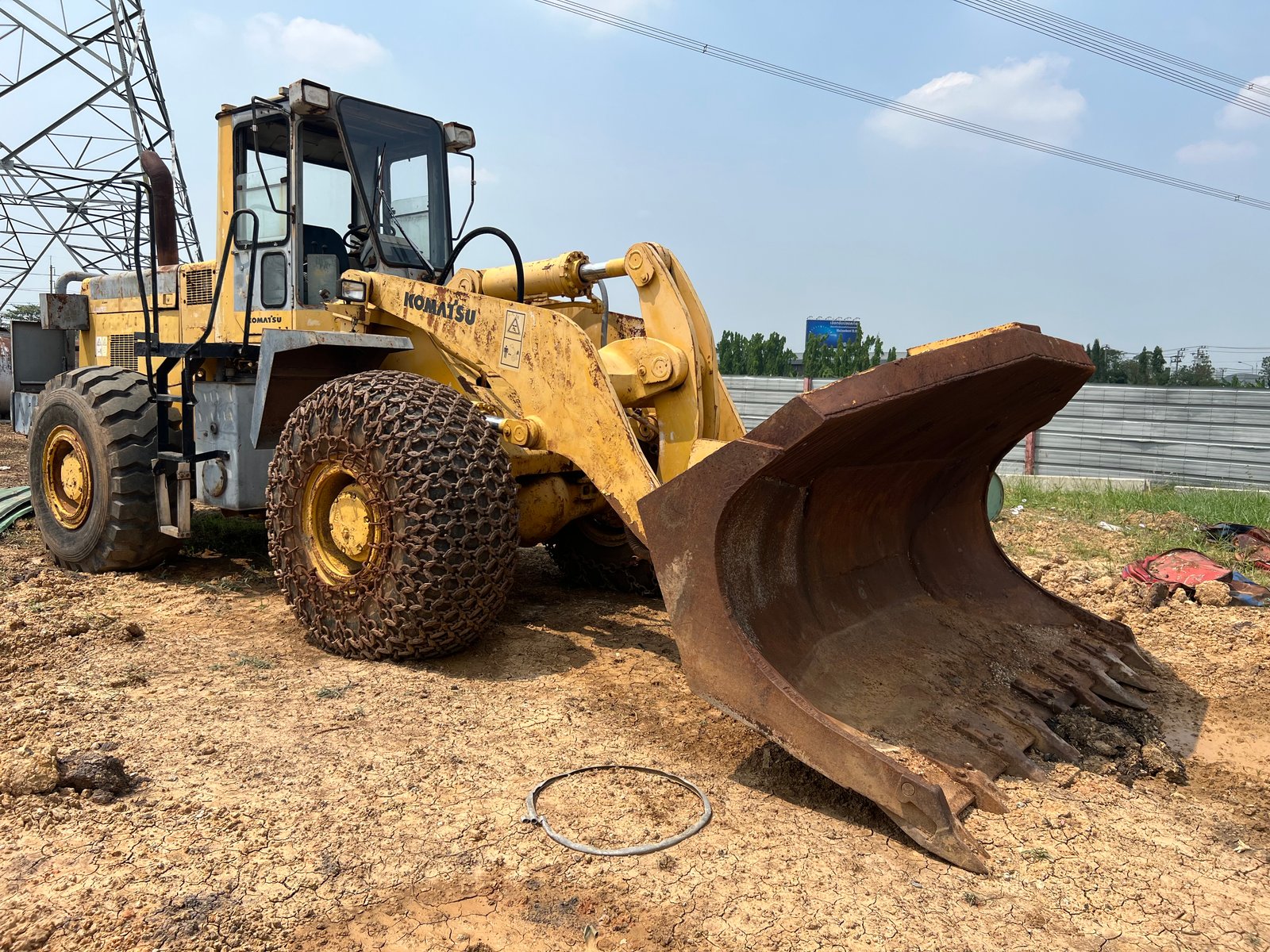 #ขายถูก 590,000 รถตักล้อยาง KOMATSU WA 420-3 เครื่องดี ปั้มแรง #ขายถูก 590,000 รถตักล้อยาง KOMATSU WA 420-3 เครื่องดี ปั้มแรง