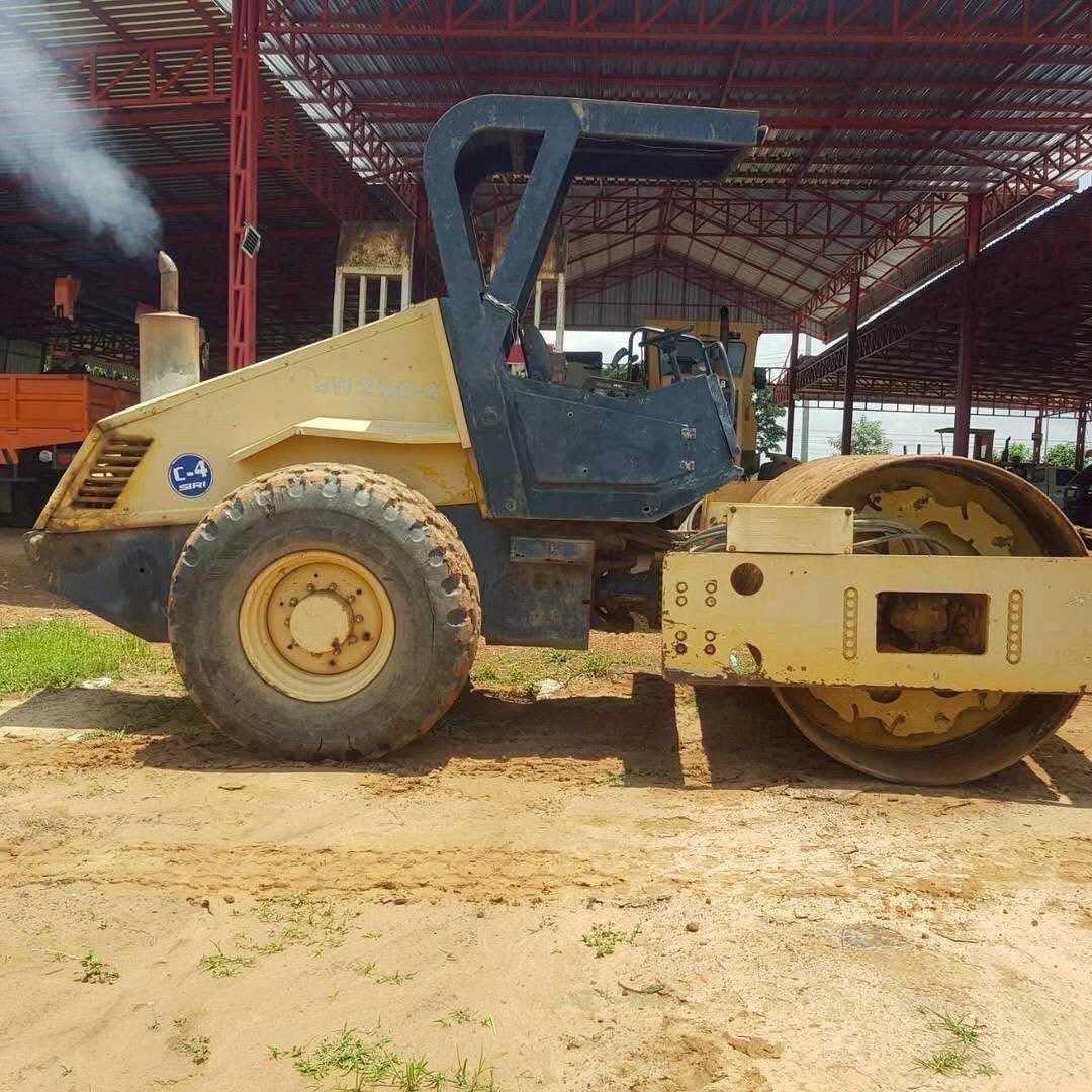 ขาย 490,000 รถบด BOMAG BW211D-3 เล่มทะเบียน ขาย 490,000 รถบด BOMAG BW211D-3 เล่มทะเบียน