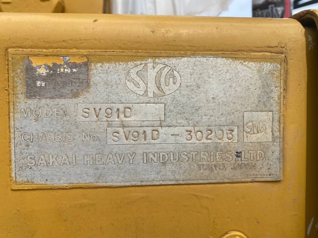 ขาย 850,000 รถบดสั่นสะเทือน 2 เพลา 2 เปลือก หนามหุ้มเรียบ  SAKAI SV 91 เล่มทะเบียน เครื่อง ISUZU แรงดี เกียร์แรง เอวแน่น ปั้มสั่นแรง รถสวยพร้อมใช้งานเล่มทะเบียนพร้อมโอน