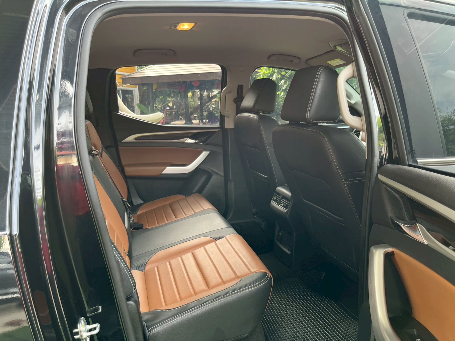 MG Extender 4 ประตู 2.0 GRAND X ปี 2024 เกียร์ออโต้