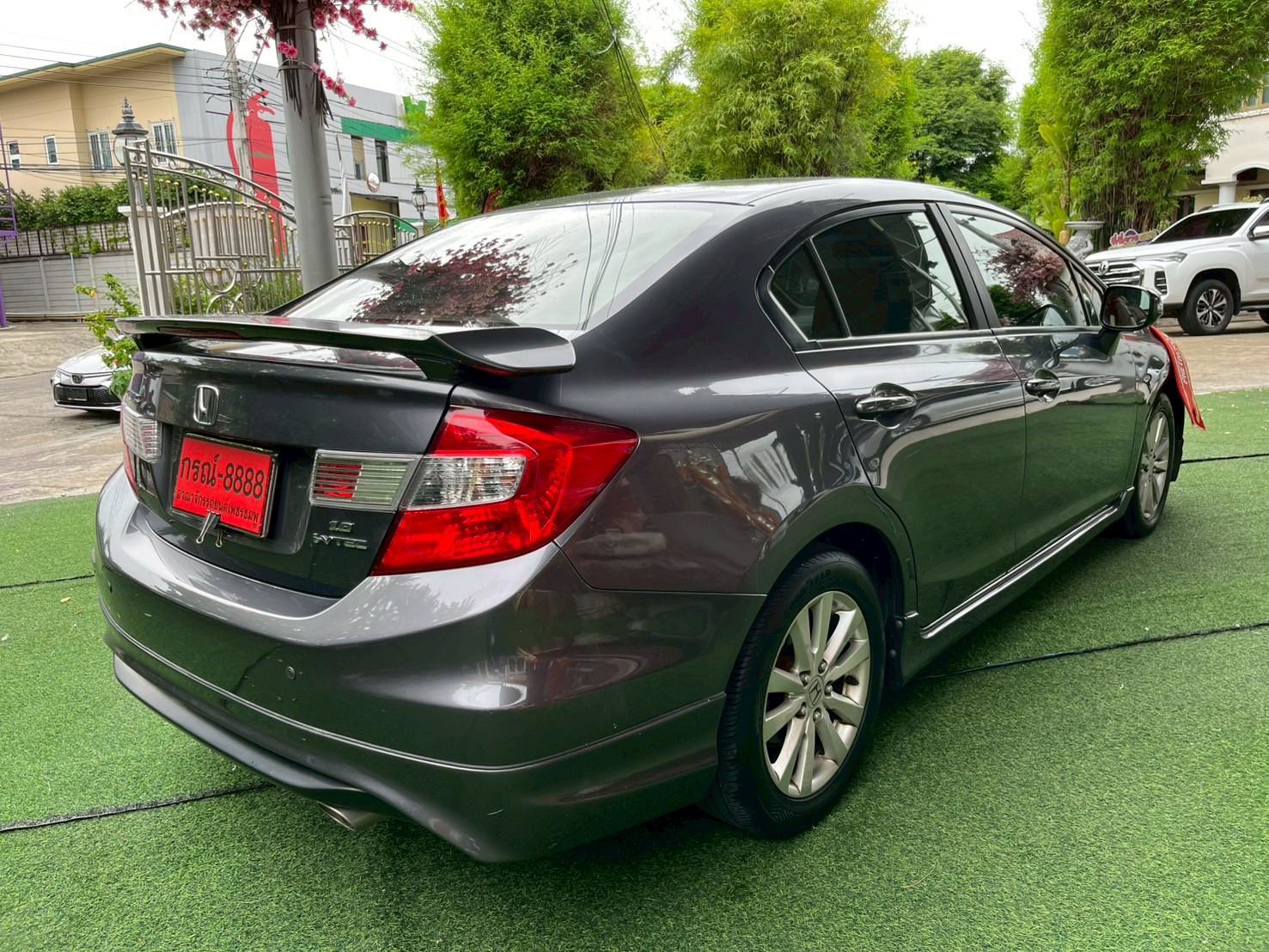 Honda Civic 1.8 E i-VTEC ปี 2013