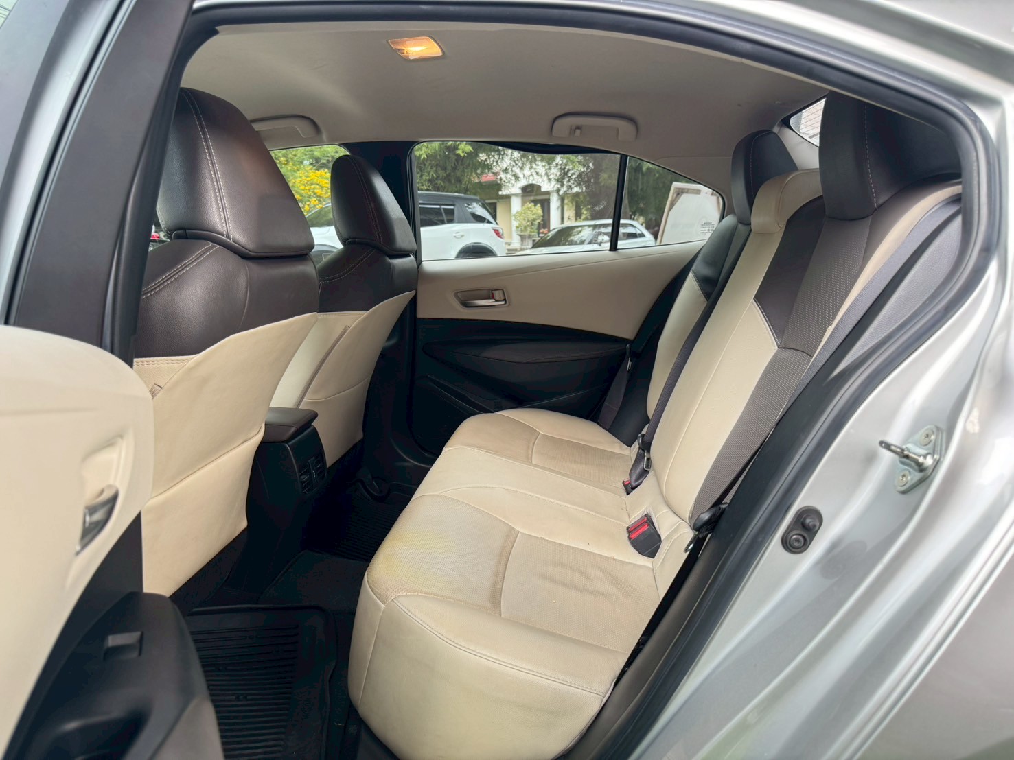 Toyota Altis 1.6 G CVT ปี 2019 #ฟรีดาวน์ #ไม่ต้องค้ำ Toyota Altis 1.6 G CVT ปี 2019 #ฟรีดาวน์ #ไม่ต้องค้ำ