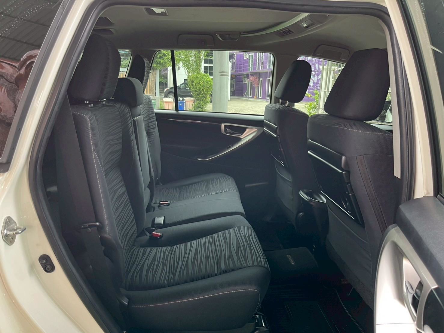 #7ที่นั่ง #เบาะ3แถว #Toyota Innova Crysta 2.8 6AT ปี 2021