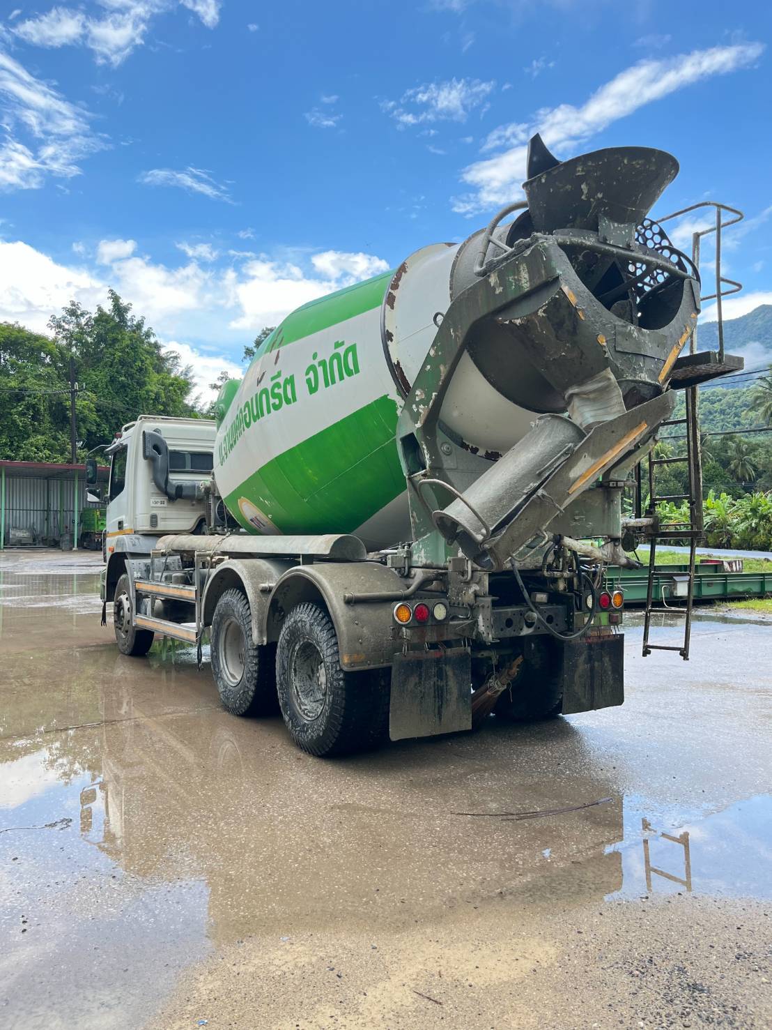 FUSO โม่ปูน 280 แรง ปี 61 เจ้าของขายเอง FUSO โม่ปูน 280 แรง ปี 61 เจ้าของขายเอง