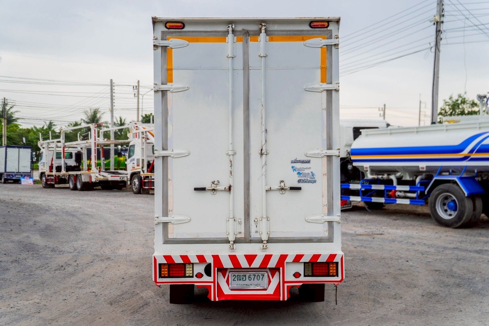 ISUZU NLR 130 ปี 63 ขายเงินสด
