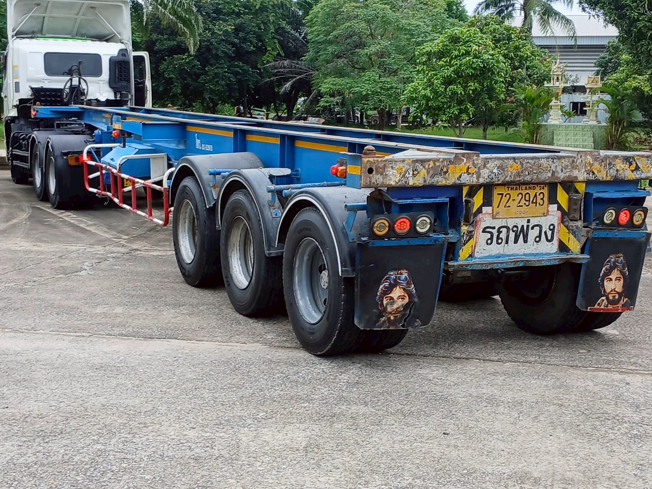 6ล้อหัวลาก HINO FG8J 212แรงม้า ปี 55 6ล้อหัวลาก HINO FG8J 212แรงม้า ปี 55