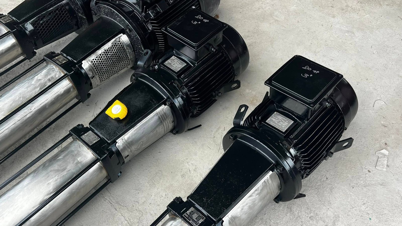ปั้มตั้งกรุนด์ฟอสมัลติจสเตทGRUNDFOS 380V เข้ามา 4 ตัว