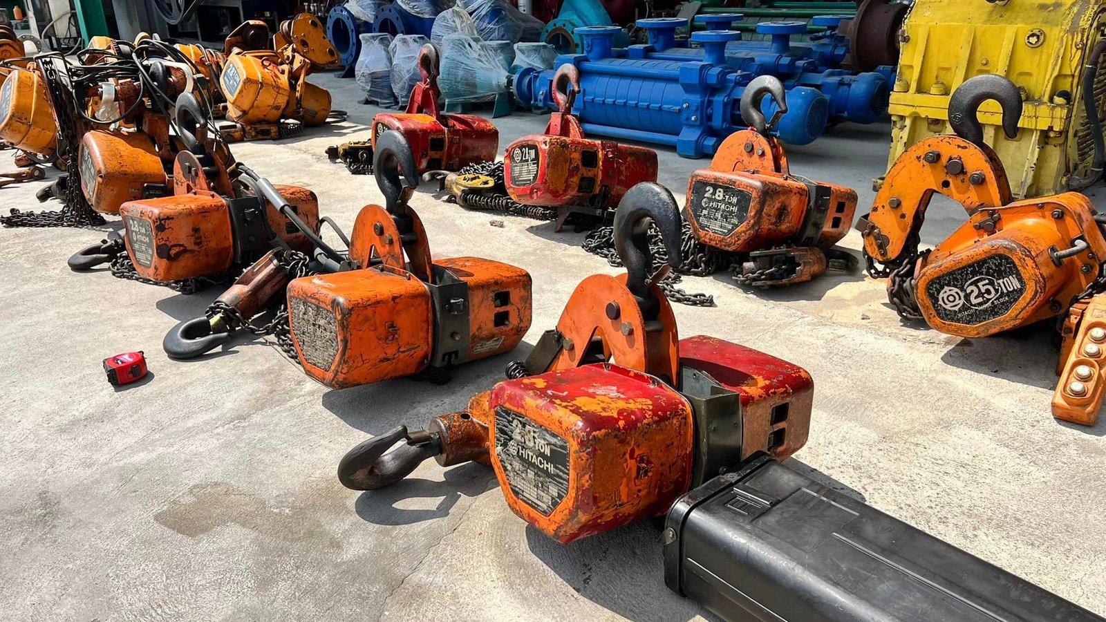 รอกโซ่ไฟฟ้าเก่าญี่ปุ่น HITACHI JAPAN ขนาด 2.8 Ton ระบบไฟ 200V รอกโซ่ไฟฟ้าเก่าญี่ปุ่น HITACHI JAPAN ขนาด 2.8 Ton ระบบไฟ 200V
