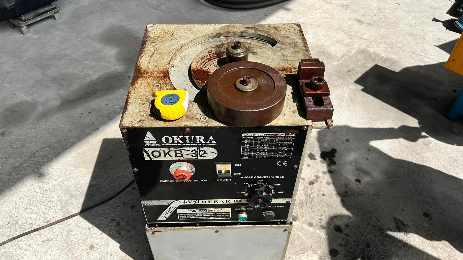 เครื่องดัดเหล็กเส้นงานก่อสร้าง(ดัดข้ออ้อย) OKURA รุ่น O K B - 32 mm (1.1-4") ไฟบ้าน 220V เครื่องดัดเหล็กเส้นงานก่อสร้าง(ดัดข้ออ้อย) OKURA รุ่น O K B - 32 mm (1.1-4") ไฟบ้าน 220V