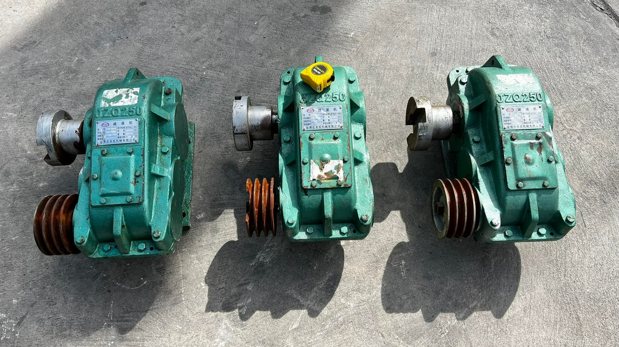 หัวเกียร์ทดJZQ อัตราทด 1 ต่อ 23.34 ใช้กับมอเตอร์ 10 HP หัวเกียร์ทดJZQ อัตราทด 1 ต่อ 23.34 ใช้กับมอเตอร์ 10 HP
