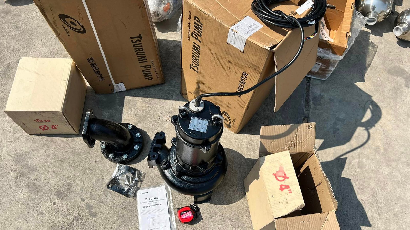 ของใหม่เก็บสแปยังไม่ได้ใช้งาน
- ปั้มจุ่มแช่ไดโว่(Submersible)  TSURUMI PUMP  ขนาด 3 HP  H : 16 m  Q : 1.5 m3 min ระบบไฟ 380V