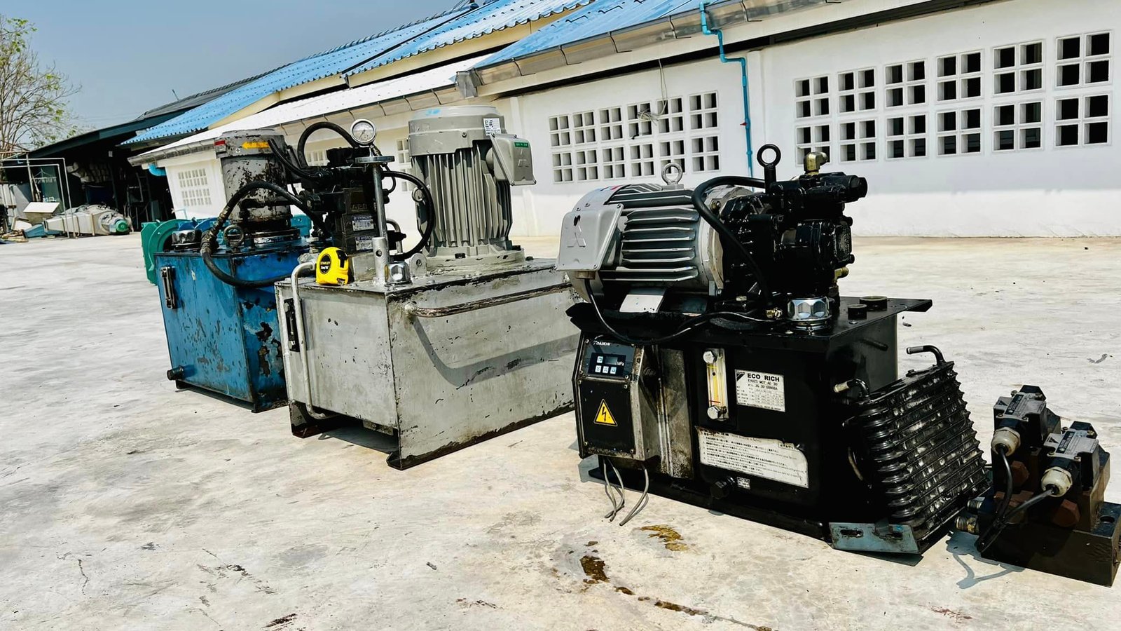 ชุดต้นกำลังปั้มน้ำมันไฮดรอลิค(PowerUnit) ขนาด 2-3 HP ระบบไฟ 380V ชุดต้นกำลังปั้มน้ำมันไฮดรอลิค(PowerUnit) ขนาด 2-3 HP ระบบไฟ 380V