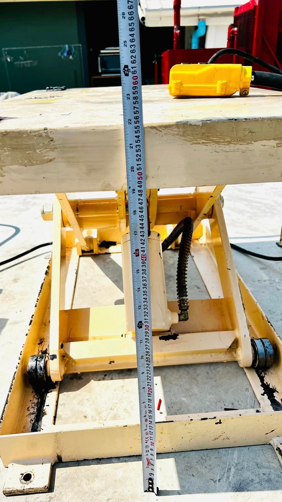 เหลือ 1 ตัว
  เอ็กลิฟท์ขนส่งสินค้า(X-LIFT) ขนาดเล็ก โหลดน้ำหนัก 500 kg ถาดโหลด 60 x 90 cm  ยกสูง 55 cm  ชุดไฮดรอลิคต้นกำลัง 2 HP 380V