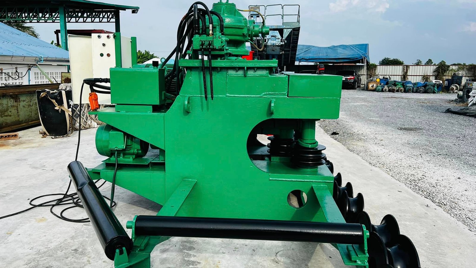 เครื่องดัดแป้ปไฟฟ้าระบบไฮดรอลิค รุ่นงานหนัก HEAVY DUTY ดัดได้ขนาด 1"- 6" มาพร้อมโมลด์ 5 ชุด ระบบไฟ 3 เครื่องดัดแป้ปไฟฟ้าระบบไฮดรอลิค รุ่นงานหนัก HEAVY DUTY ดัดได้ขนาด 1"- 6" มาพร้อมโมลด์ 5 ชุด ระบบไฟ 3