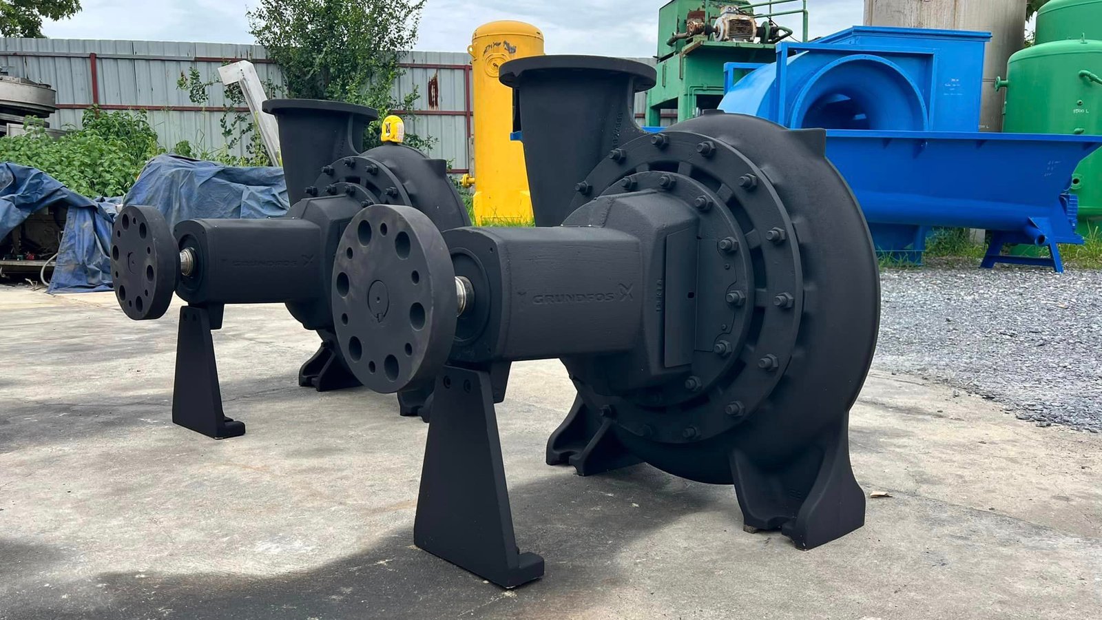 หัวปั้มน้ำหอยโข่งกรุนฟอร์ต(GRUNDFOS) ขนาดท่อ 10”~ 8” Q : 550 m3 hr H : 60 m 1450 rpm สภาพสวยหมุนนิ่ม